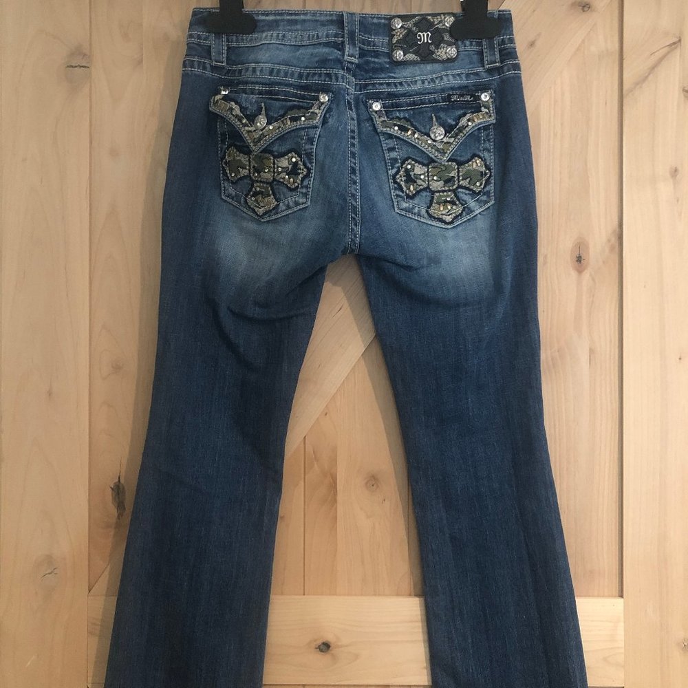 Camo Cross Miss Me Jeans - Picture 5 of 11